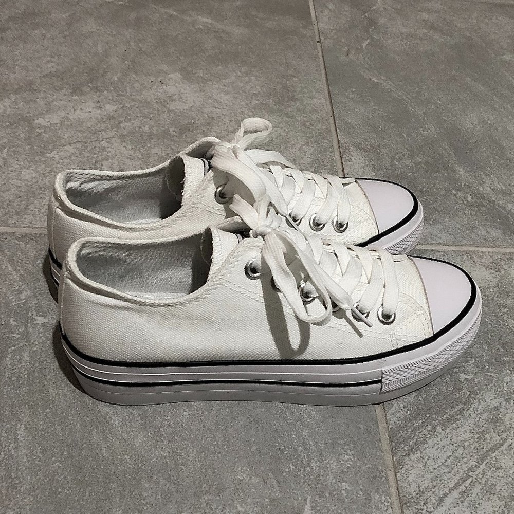 Low Top White Canvas Platform Sneakers Jenn Ardor